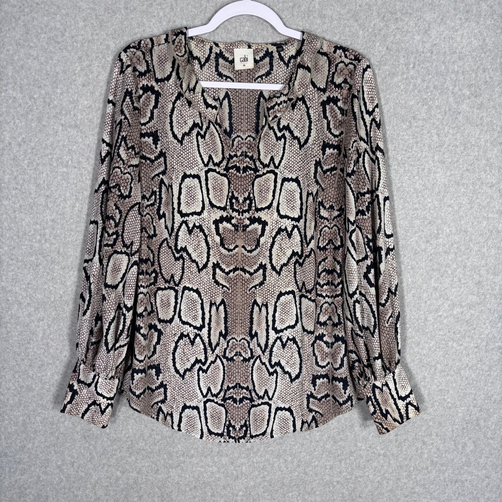 CAbi Serpentine Snakeskin Blouse Medium Ruffle Collar Button Cuff Neutral 3759